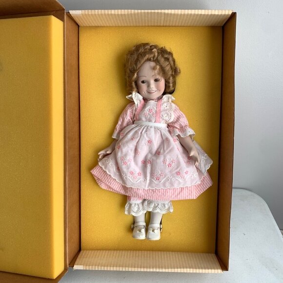 Ideal Shirley Temple America's Sweetheart Porcelain Doll Vintage 1982 - Picture 1 of 4